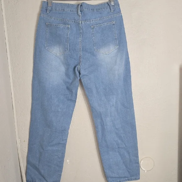 NWT Embellished Ripped Blue Boyfriend Jeans - Picture 8 of 10